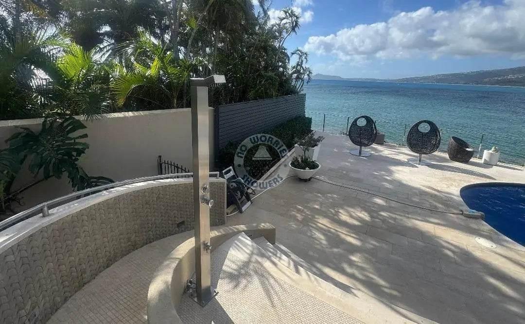 Bondi Silver 316L Marine Grade Stainless Steel Rainfall Shower Tower with Foot Wash - The Fountain Direct 