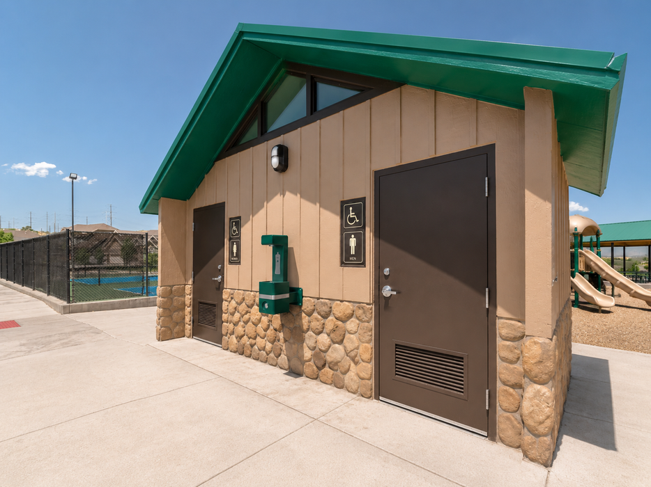 Oasis DWM-BC Outdoor On-Wall Bottle Filler – Marine-Grade 316 Stainless, No Electricity Required