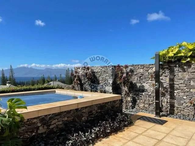 No Worries Showers Toorak Black 316L Outdoor Waterfall Pool Shower Rinse-Off Shower - The Fountain Direct